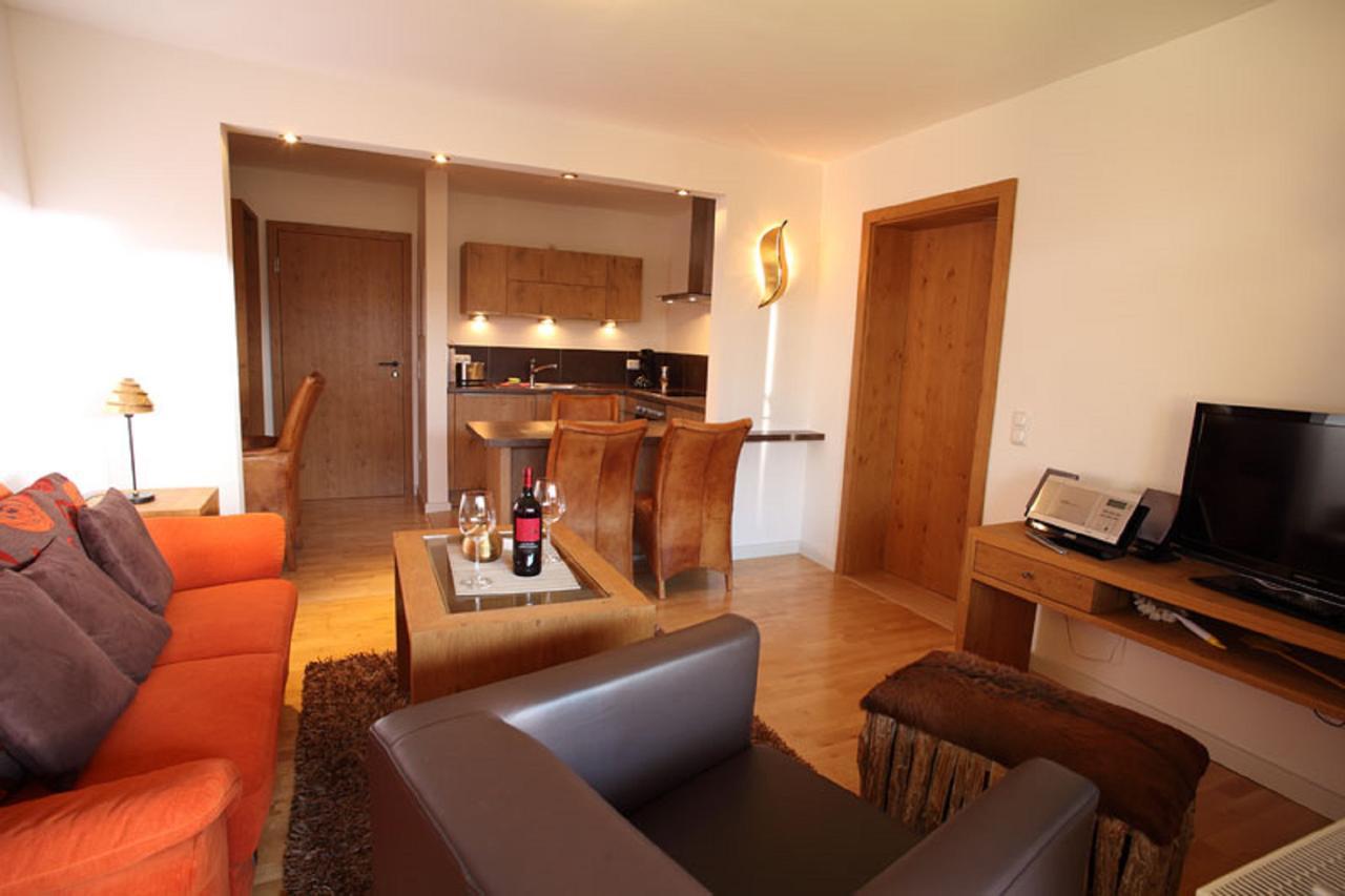 Gaestehaus Obermeier Ruhmannsfelden ภายนอก รูปภาพ